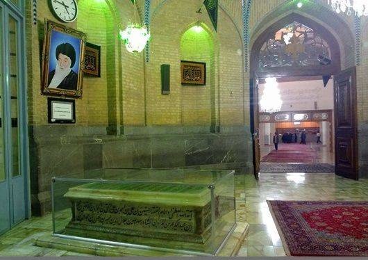 گنجاندن درس تعلیمات دینی در مدارس ایران درخواست کدام عالم دینی بود؟