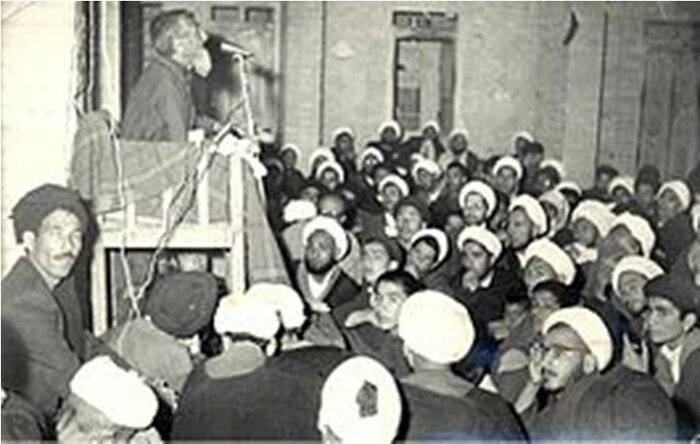 پدر خراسانشناسی معاصر آرمیده در جوار امام مهربانیها