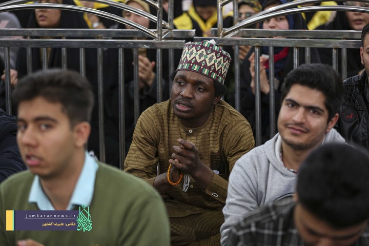 تجدید بیعت سه هزار دانشجو با امام زمان در مسجد مقدس جمکران