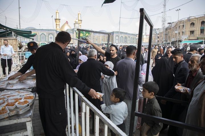 more than 800 processions participate in the service of the Sha'ban visitors
