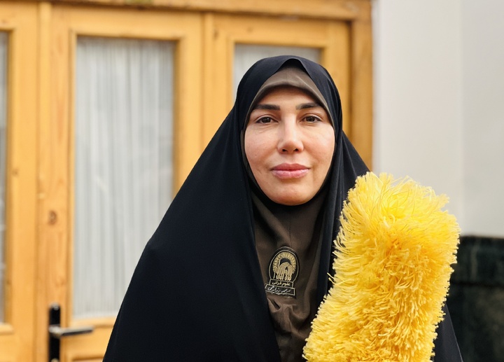 خادمی امام رضا(ع) را در طواف کعبه از خدا طلب کردم خادمی امام رضا(ع) را در طواف کعبه از خدا طلب کردم