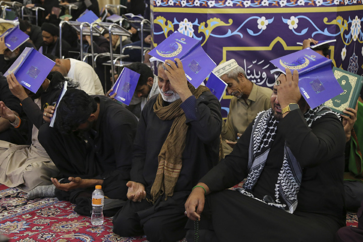Vigil ceremony for Urdu pilgrims on 19th night of Ramadan
