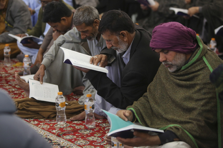 نیس ماہ رمضان کی مناسبت سے اردو زبان زائرین کے لئے شب بیداری اور دعائیہ پروگرام کا…
