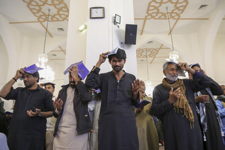 Vigil ceremony for Urdu pilgrims on 19th night of Ramadan
