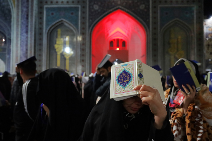 Vigil ceremony for hearing-impaired pilgrims held on 21st of Ramadan
