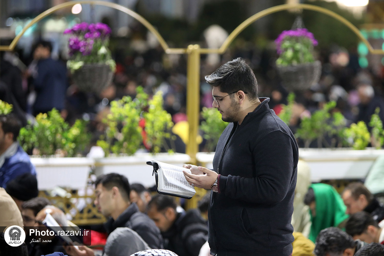 Mourning, vigil ceremonies in Imam Reza shrine on 2nd Night of Decree
