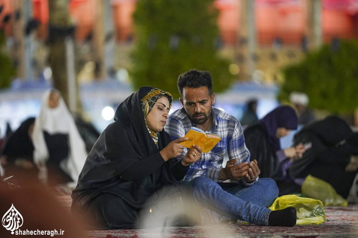 مراسم احیای شب قدر ۲۳ ماه مبارک رمضان در حرم مطهر حضرت شاهچراغ علیه السلام