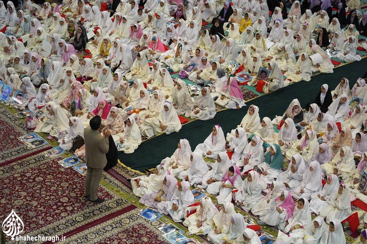 جشن بزرگ دختران روزهاولی در حرم مطهر حضرت شاهچراغ علیه السلام