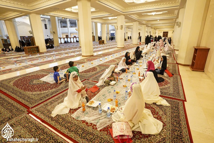 جشن بزرگ دختران روزهاولی در حرم مطهر حضرت شاهچراغ علیه السلام