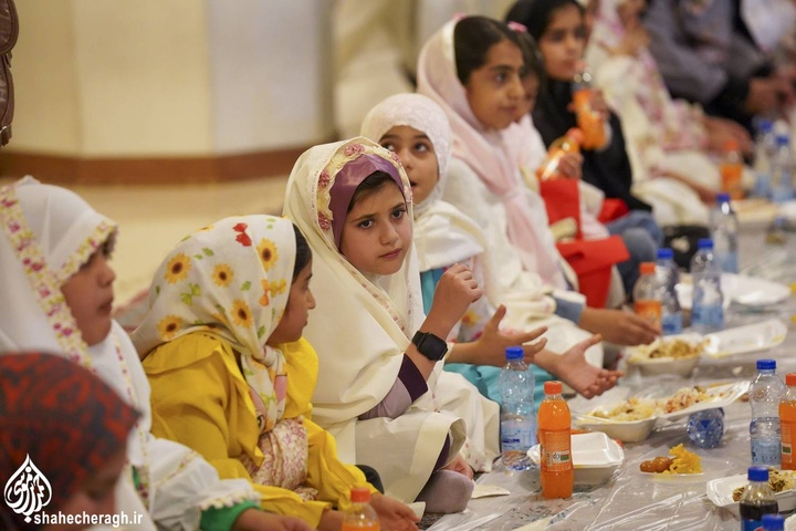 جشن بزرگ دختران روزهاولی در حرم مطهر حضرت شاهچراغ علیه السلام