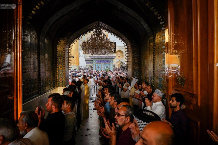 نماز عید فطر در حرم مولای متقیان