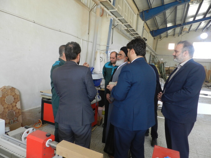 تکمیل مرحله اول ساخت اسکلت چوبی ضریح جدید حرم مطهر حضرت معصومه (س)