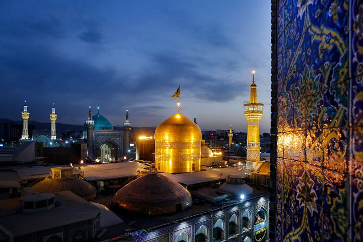 Imam Reza shrine to host non-Iranian pilgrims in Ten-Day Karamat Razavi Celebrations Imam Reza shrine to host non-Iranian pilgrims in Ten-Day Karamat Razavi Celebrations