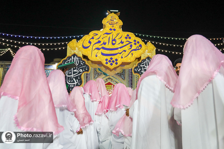 الاحتفال بفريضة تکلیف بنات العالم الاسلامي
