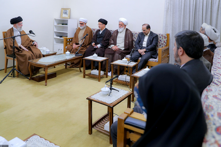 Scientific Committee members of Intl. Imam Reza Congress meet with Leader