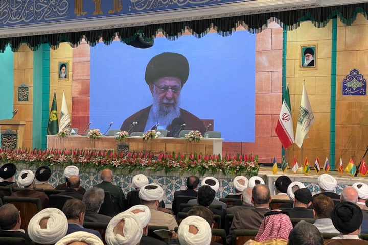 انطلاق أعمال مؤتمر الإمام الرضا(ع) الدولي الخامس برسالة السيد قائد الثورة
 انطلاق أعمال مؤتمر الإمام الرضا(ع) الدولي الخامس برسالة السيد قائد الثورة