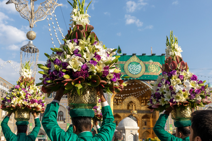مظاهر الزينة في العتبة الرضوية بذكرى ميلاد الامام الرضا(ع)