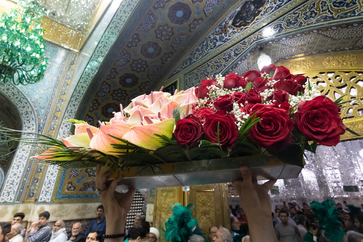مظاهر الزينة في العتبة الرضوية بذكرى ميلاد الامام الرضا(ع)