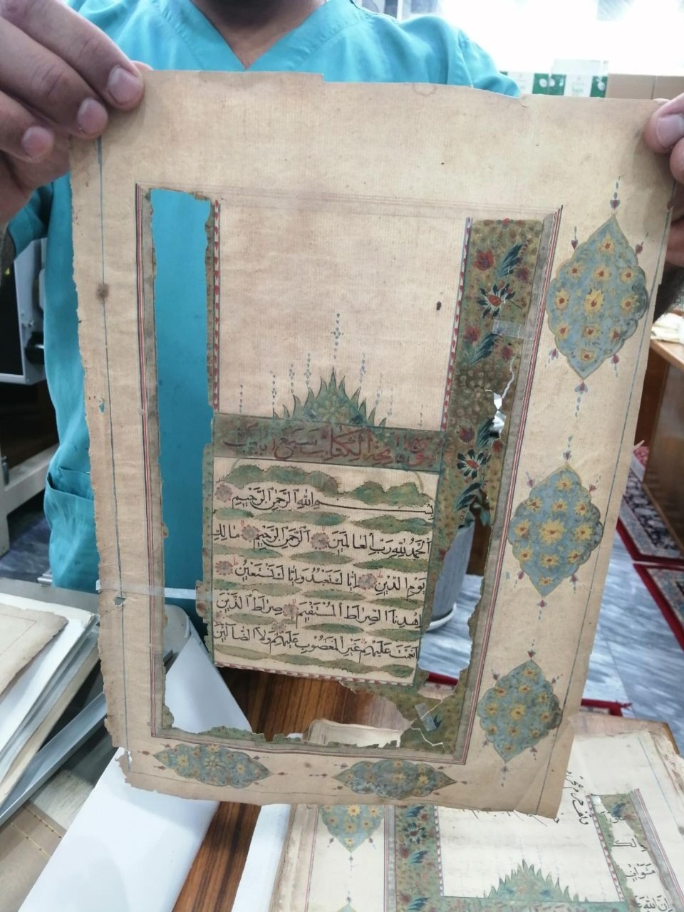 The Department of Intellectual Affairs begins the restoration of Qurans dating back to the thirteenth century Hijri

