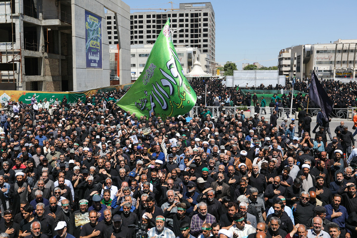 مسيرة عزاء في ذكرى شهادة جواد الأئمة عليه السلام في مشهد
