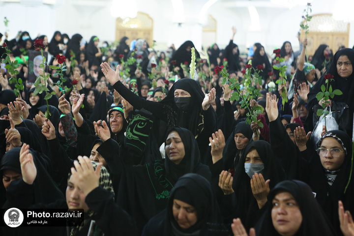 مراسم عزاء للأخوات الزائرات العرب في ذكرة شهادة الإمام الجواد(ع) مراسم عزاء للأخوات الزائرات العرب في ذكرة شهادة الإمام الجواد(ع)