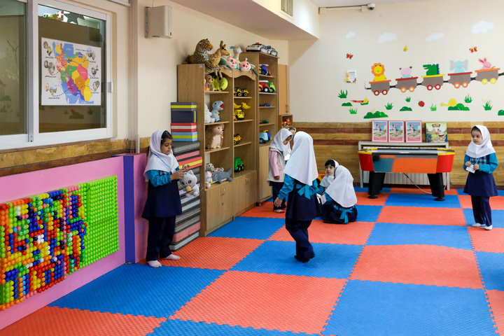 Religious education of children in Imam Reza schools