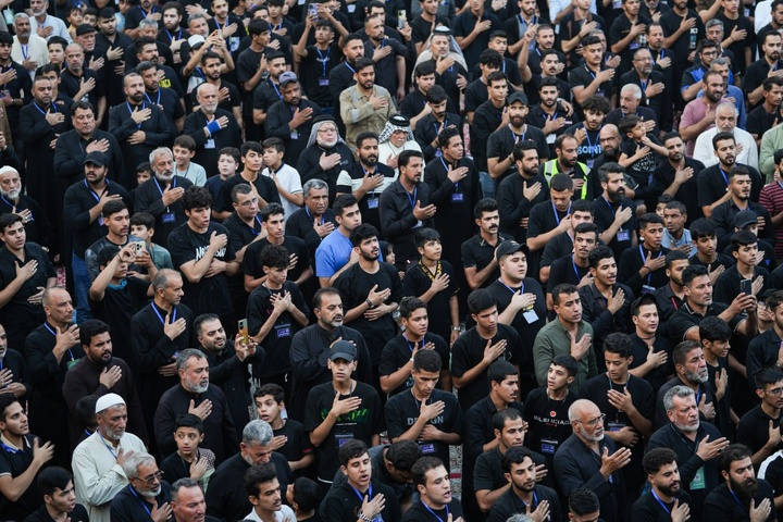 عزاداری ایام فاطمیه در حرم مطهر امامین عسکریین علیهم السلام