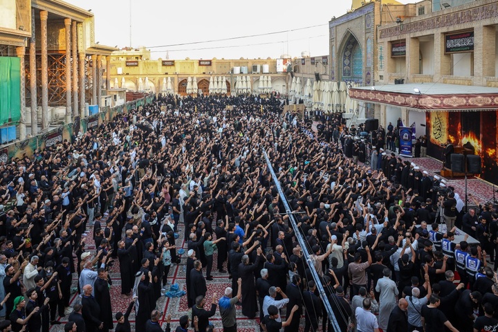 عزاداری ایام فاطمیه در حرم مطهر امامین عسکریین علیهم السلام