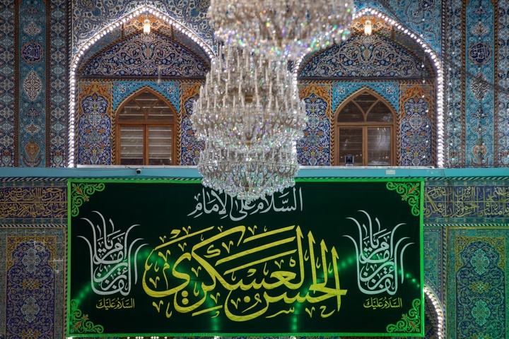 آذین بندی حرم مطهر امام حسین(ع) به مناسبت ولادت امام عسکری(ع)