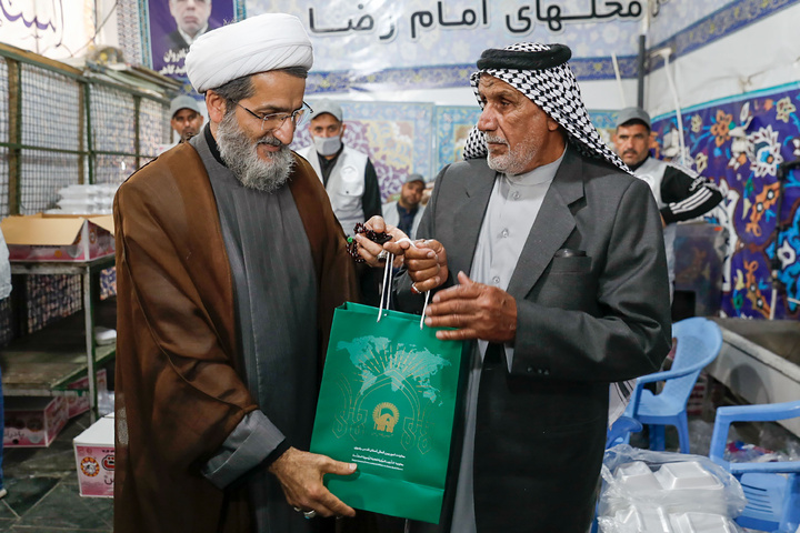 Shrine intl. affairs deputy visits Iraqi Mukib in Mashhad