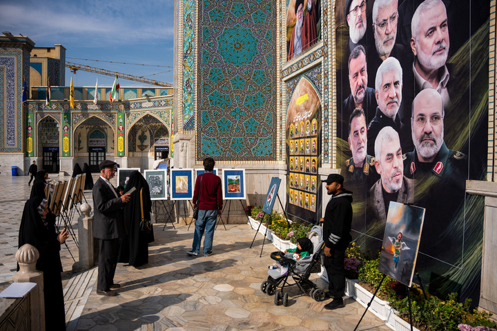 ‘Depiction of Flood’ art event underway in Imam Reza shrine