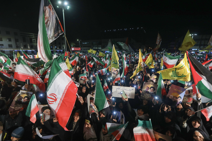 Public gathering of 'Allegiance to Nasrallah' underway in Mashhad