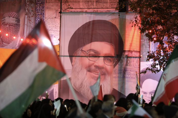 Public gathering of 'Allegiance to Nasrallah' underway in Mashhad