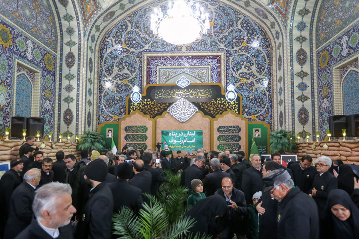 Special program of ‘Lebanon under Protection of Gracious Imam’ underway in shrine