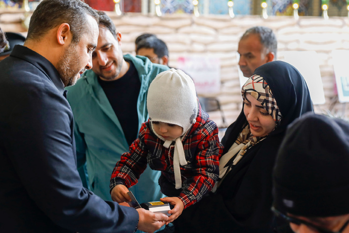 Special program of ‘Lebanon under Protection of Gracious Imam’ underway in shrine