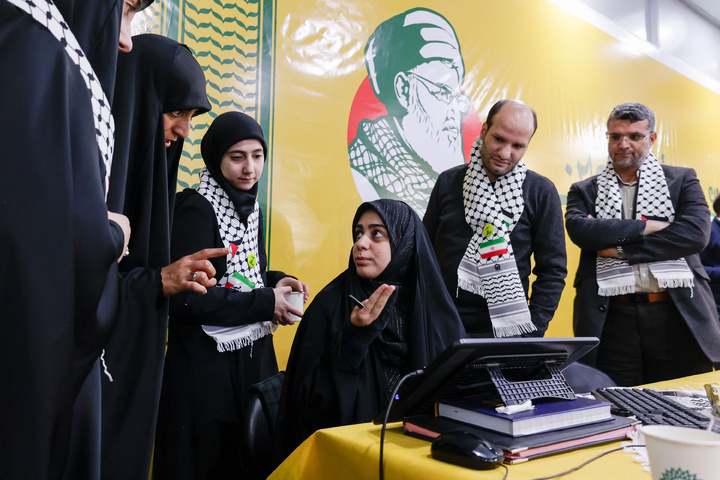 The Flag Will Not Fall’ artistic event held at Imam Reza Shrine