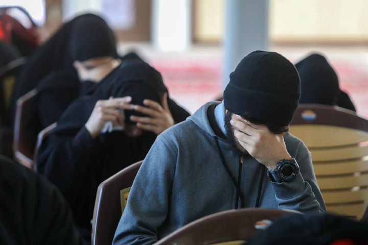 شہادت حضرت فاطمہ زہراء(س) کے موقع پر آستان قدس رضوی کے لبنانی مہمانوں کی جانب سے عزاداری کا انعقاد