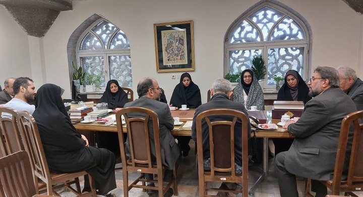 رضوی لائبریری کا قرآنی گنجینہ اسلامی جمہوریہ ایران کے علمی اقتدار کو دنیا میں مستحکم بنا سکتا ہے رضوی لائبریری کا قرآنی گنجینہ اسلامی جمہوریہ ایران کے علمی اقتدار کو دنیا میں مستحکم بنا سکتا ہے