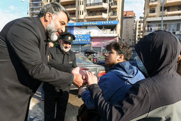 Aid packages from Imam Reza shrine distributed among Lebanese