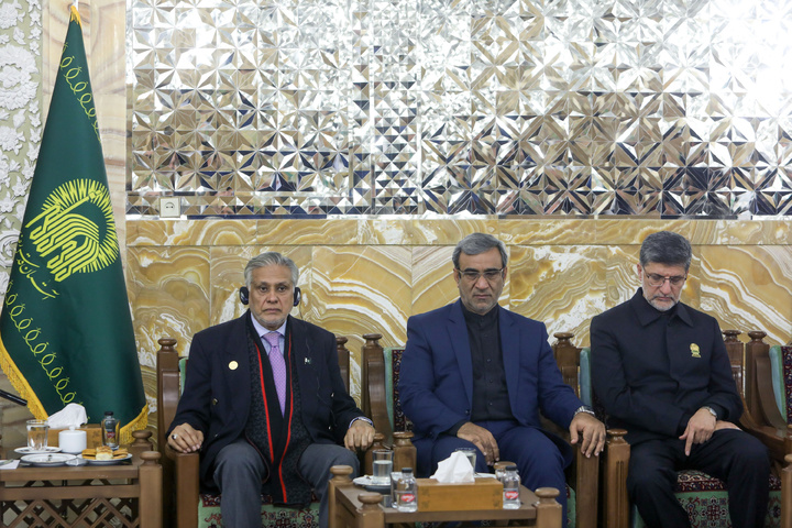 ECO summit participants meet with Custodian of Astan Quds Razavi