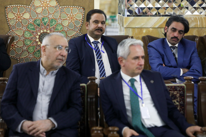 ECO summit participants meet with Custodian of Astan Quds Razavi