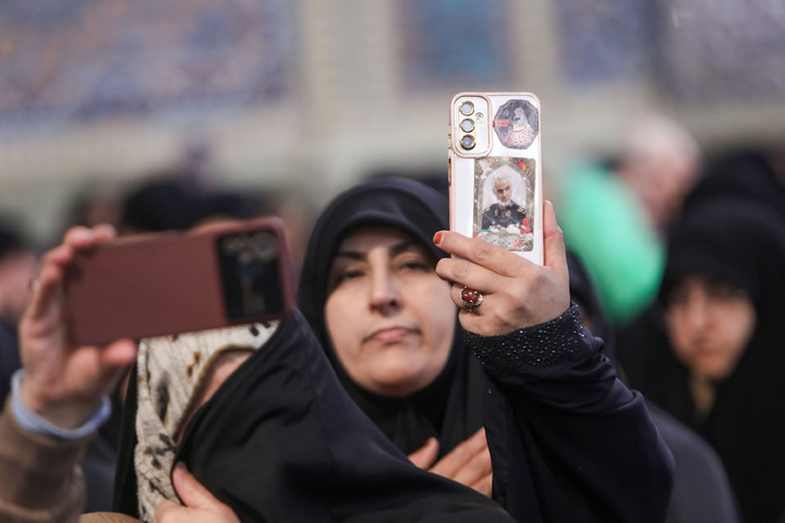 Farewell to bodies of 12 anonymous martyrs of Sacred Defense in Mashhad