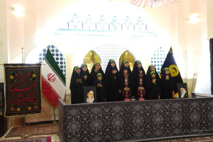 حضرت فاطمہ زہراء(س) کی شہادت کے موقع پر حرم امام رضا(ع) میں اردو زبان خواتین کے لئے مجلس عزاء کا انعقاد حضرت فاطمہ زہراء(س) کی شہادت کے موقع پر حرم امام رضا(ع) میں اردو زبان خواتین کے لئے مجلس عزاء کا انعقاد