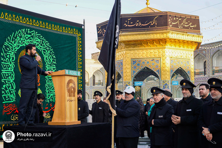 ایّام شہادت حضرت زہراء(س) کے موقع پر حرم امام رضا(ع) کی جانب سے زائرین و مجاورین کے لئے پذیرائی کا اہتمام