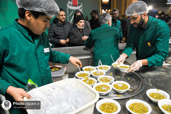 Razavi pilgrims mark Hazrat Fatima Zahra martyrdom anniv.