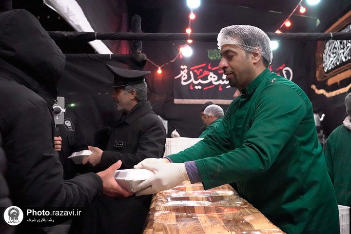 Razavi pilgrims mark Hazrat Fatima Zahra martyrdom anniv.