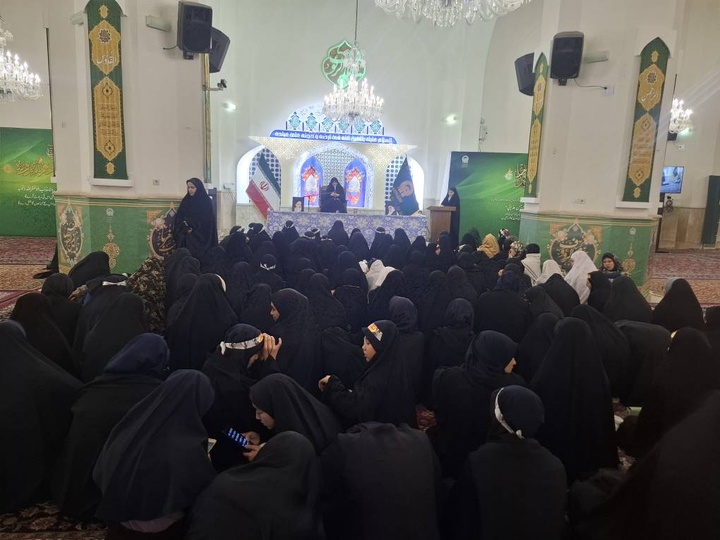 ’’ہم قدم با قدس ‘‘ کے عنوان سے منعقد ہونے والے خصوصی پروگرام میں اردو زبان بچیوں کی پرجوش شرکت ’’ہم قدم با قدس ‘‘ کے عنوان سے منعقد ہونے والے خصوصی پروگرام میں اردو زبان بچیوں کی پرجوش شرکت