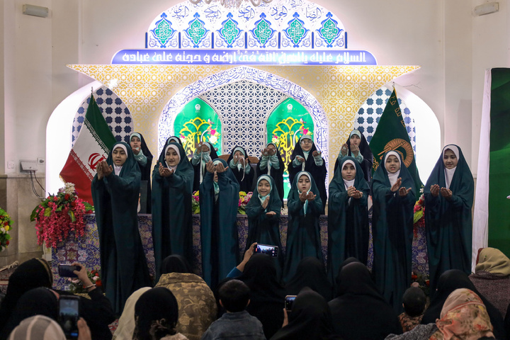 Program in honor of Imam Ali underway at Imam Reza shrine