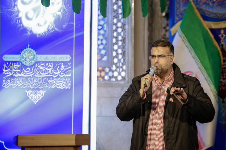 Seminary students from U.S., Europe gather at Imam Reza shrine on Imam Ali’s birth anniv.