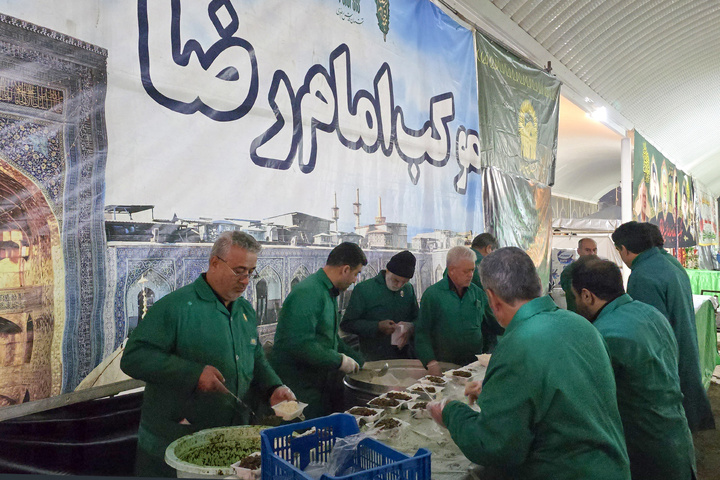 موکب الإمام الرضا(ع) في الکاظمیة
